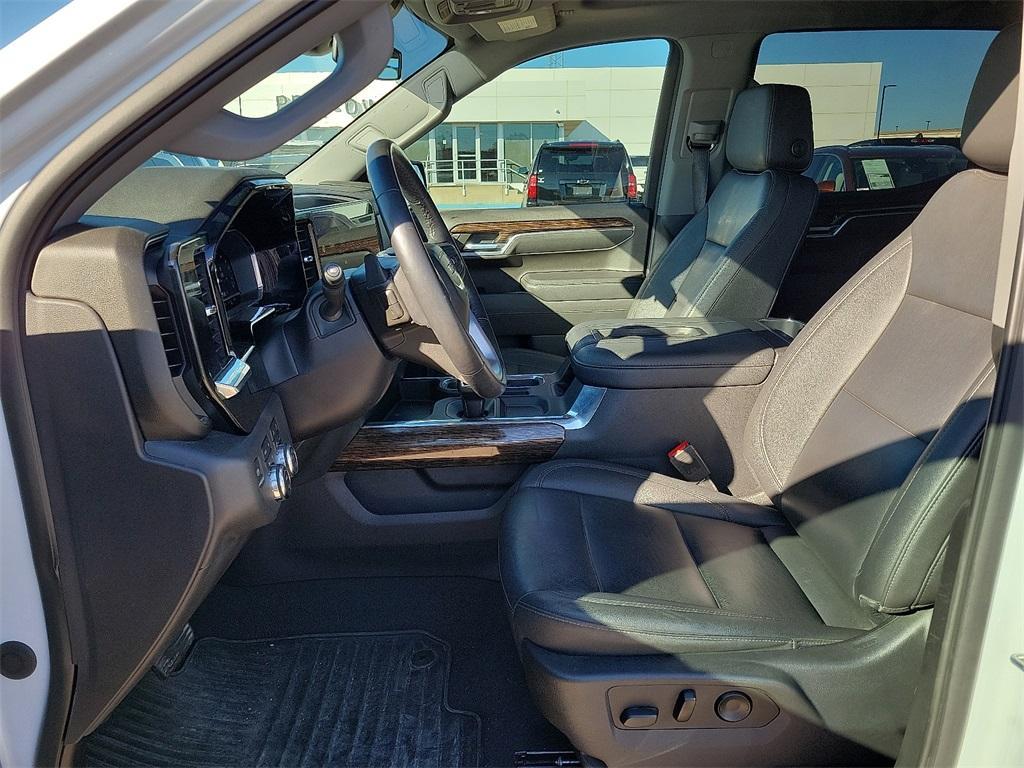 used 2022 GMC Sierra 1500 car, priced at $39,980