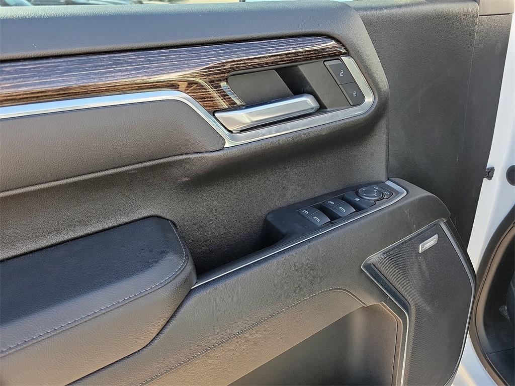 used 2022 GMC Sierra 1500 car, priced at $39,980