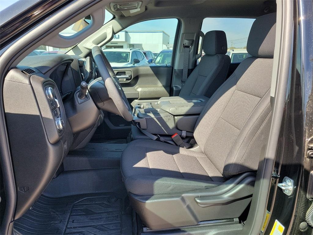 new 2025 GMC Sierra 1500 car, priced at $50,774