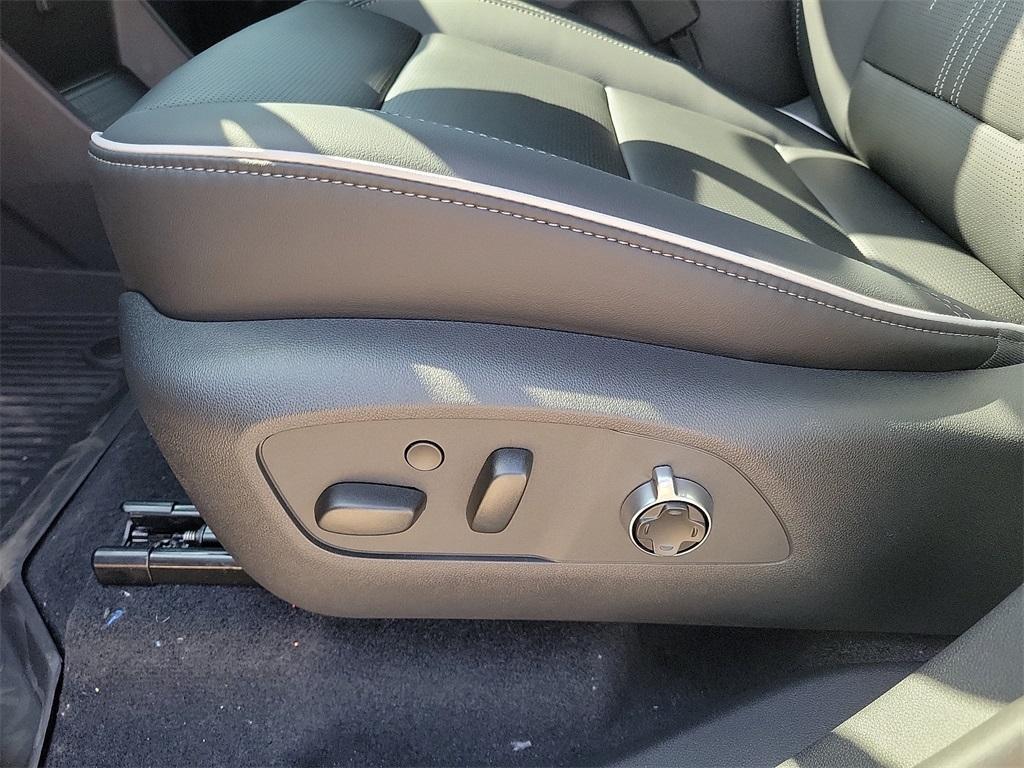 new 2025 Buick Enclave car, priced at $62,950
