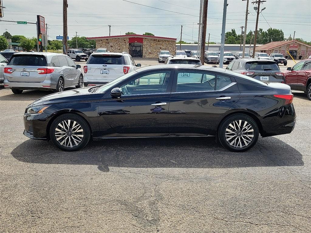 used 2023 Nissan Altima car, priced at $20,979