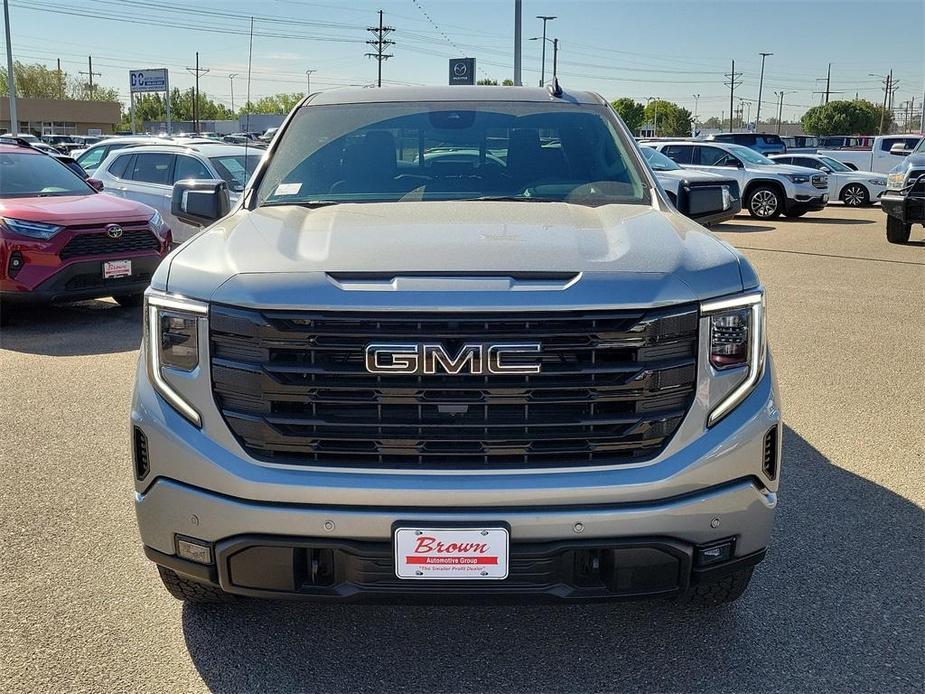 new 2024 GMC Sierra 1500 car, priced at $58,573