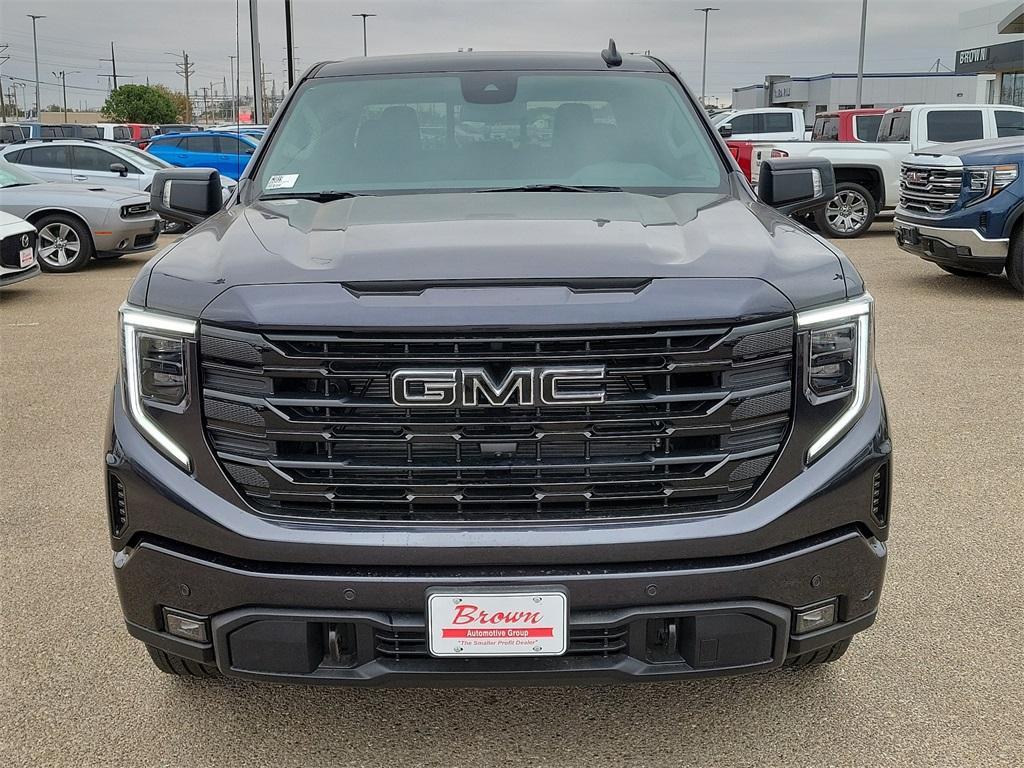 new 2025 GMC Sierra 1500 car, priced at $64,070