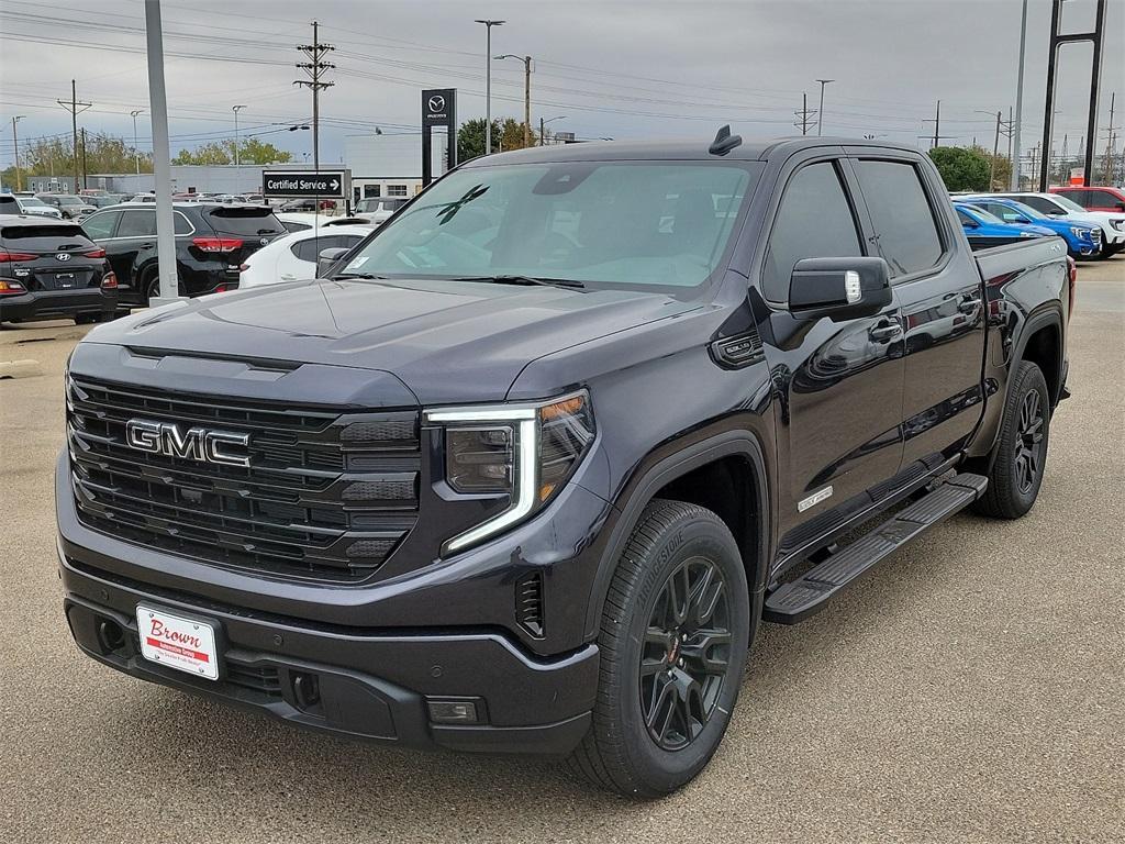 new 2025 GMC Sierra 1500 car, priced at $64,070