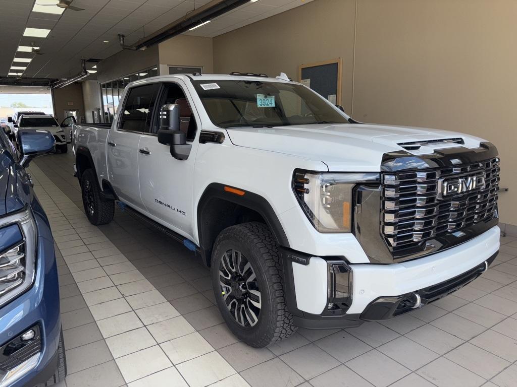 new 2026 GMC Sierra 2500 car, priced at $93,876