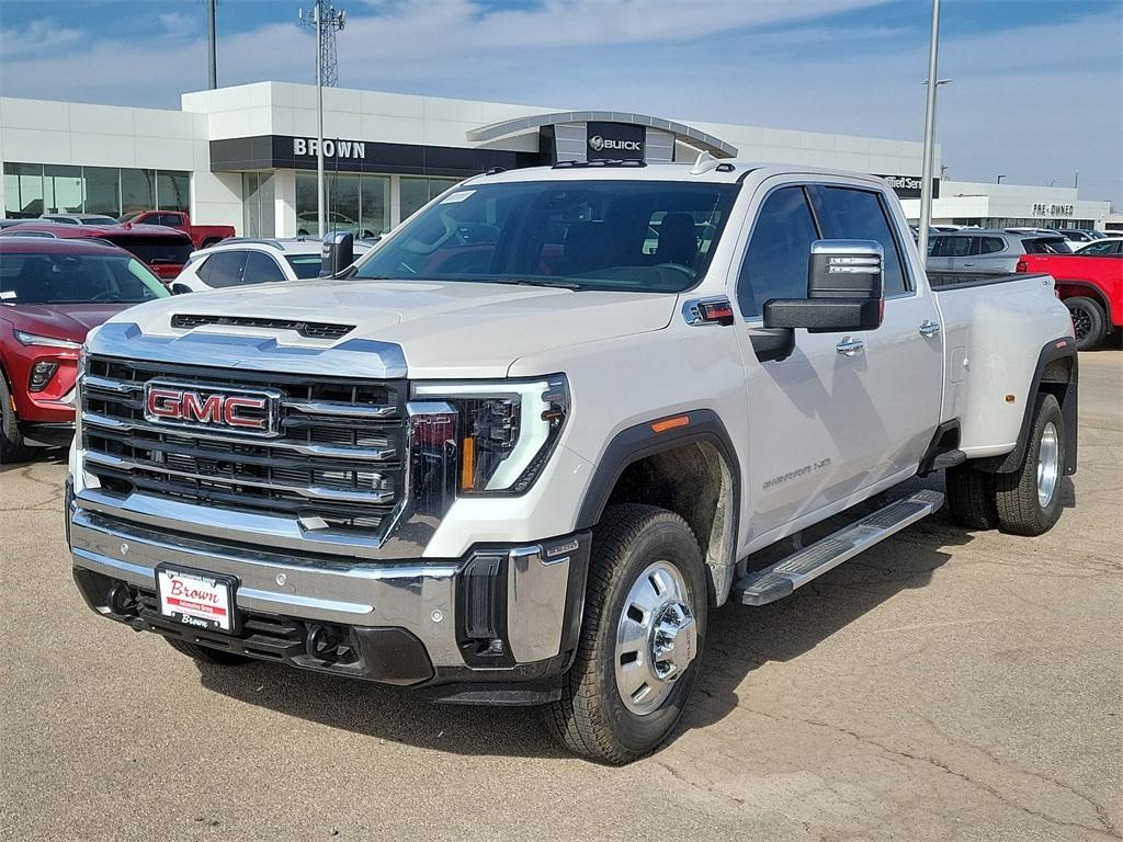 new 2025 GMC Sierra 3500 car, priced at $80,046