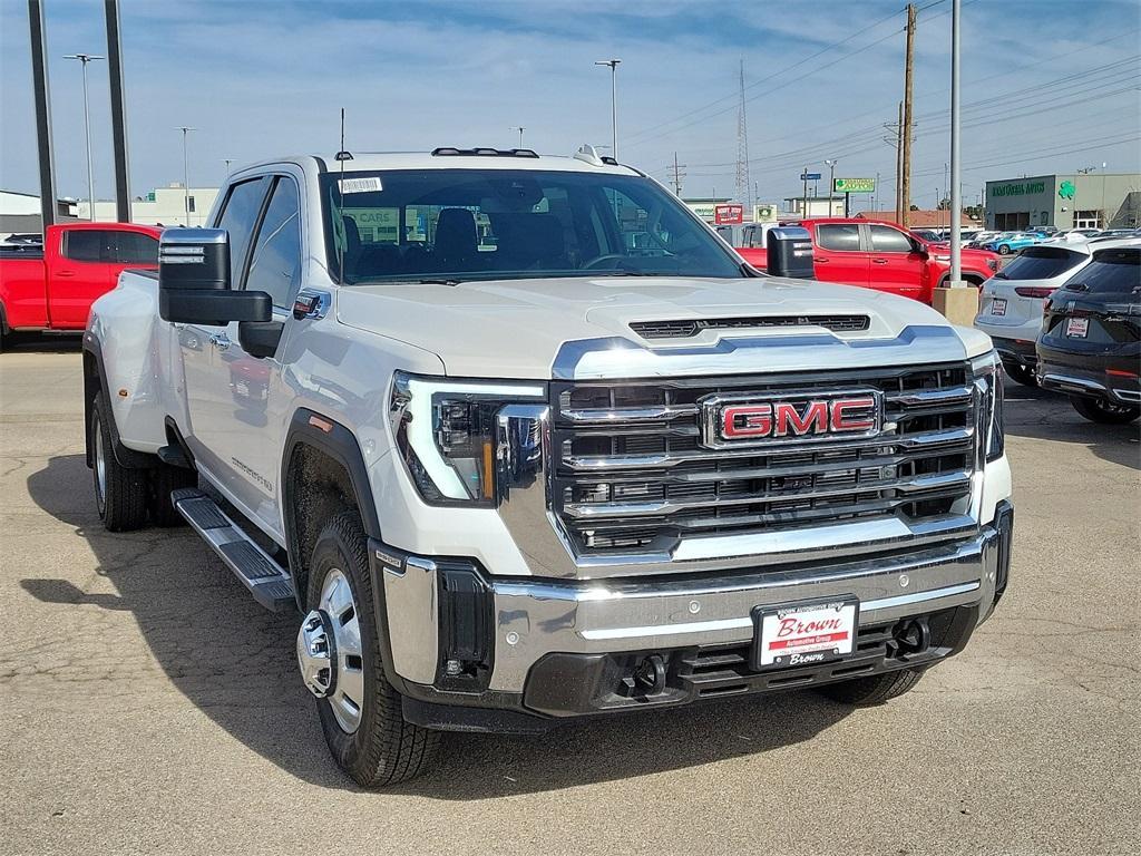 new 2025 GMC Sierra 3500 car, priced at $80,046