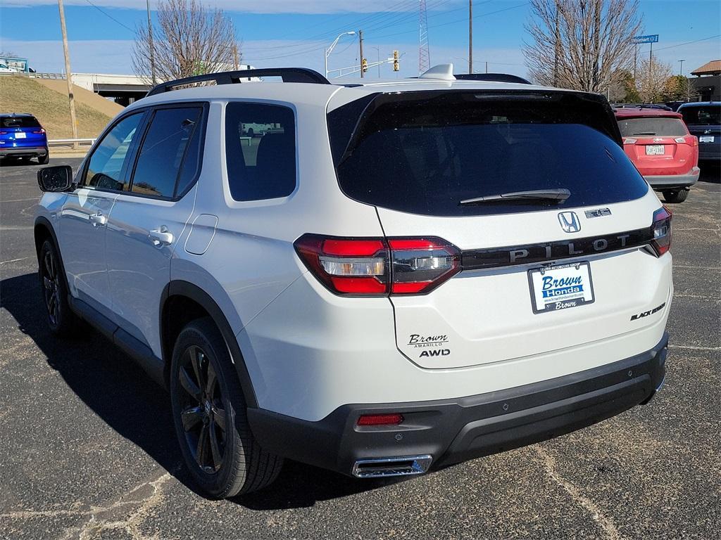 new 2025 Honda Pilot car, priced at $54,737