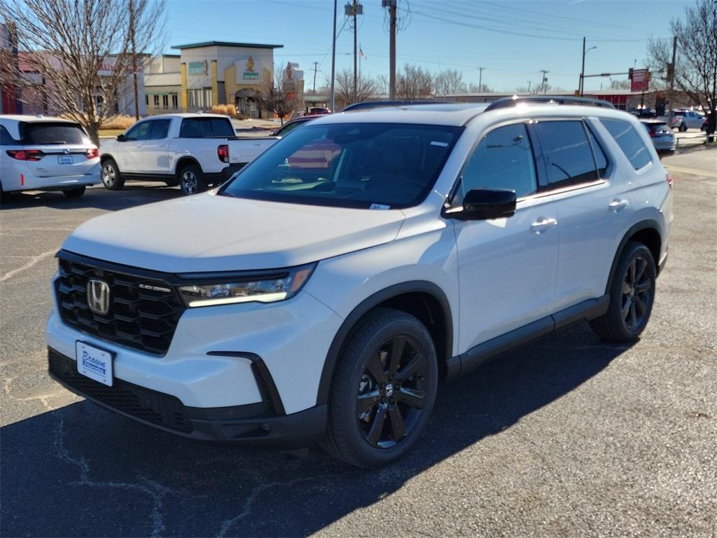 new 2025 Honda Pilot car, priced at $54,737