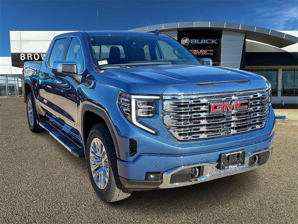 new 2025 GMC Sierra 1500 car, priced at $68,097