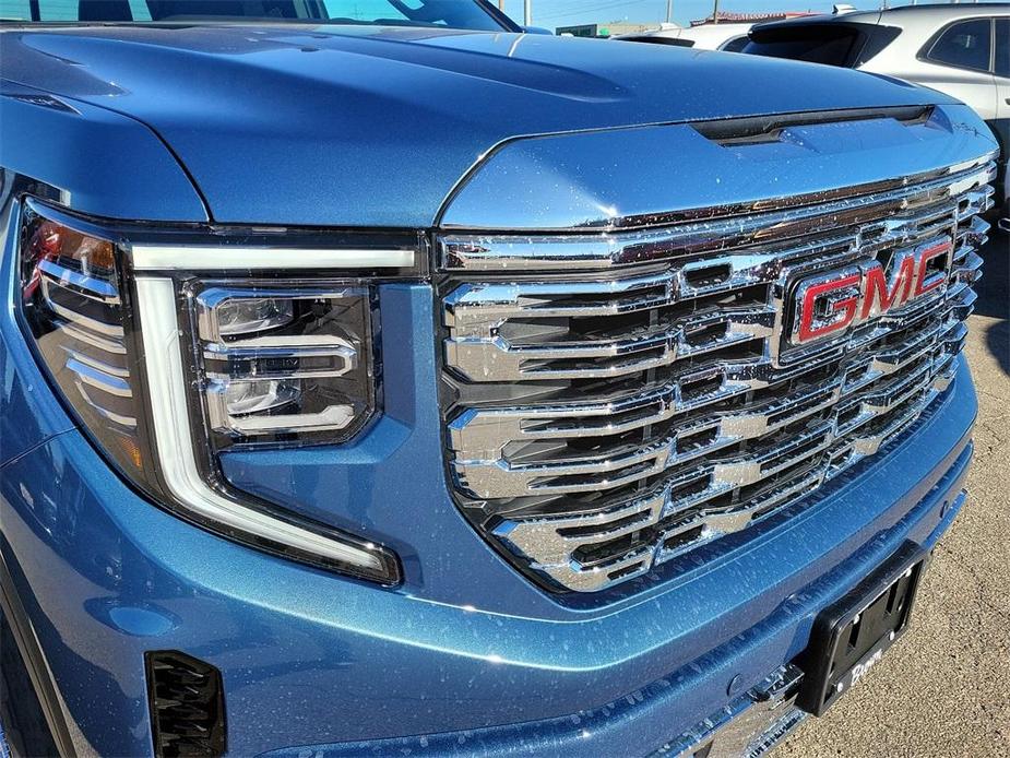 new 2025 GMC Sierra 1500 car, priced at $68,097