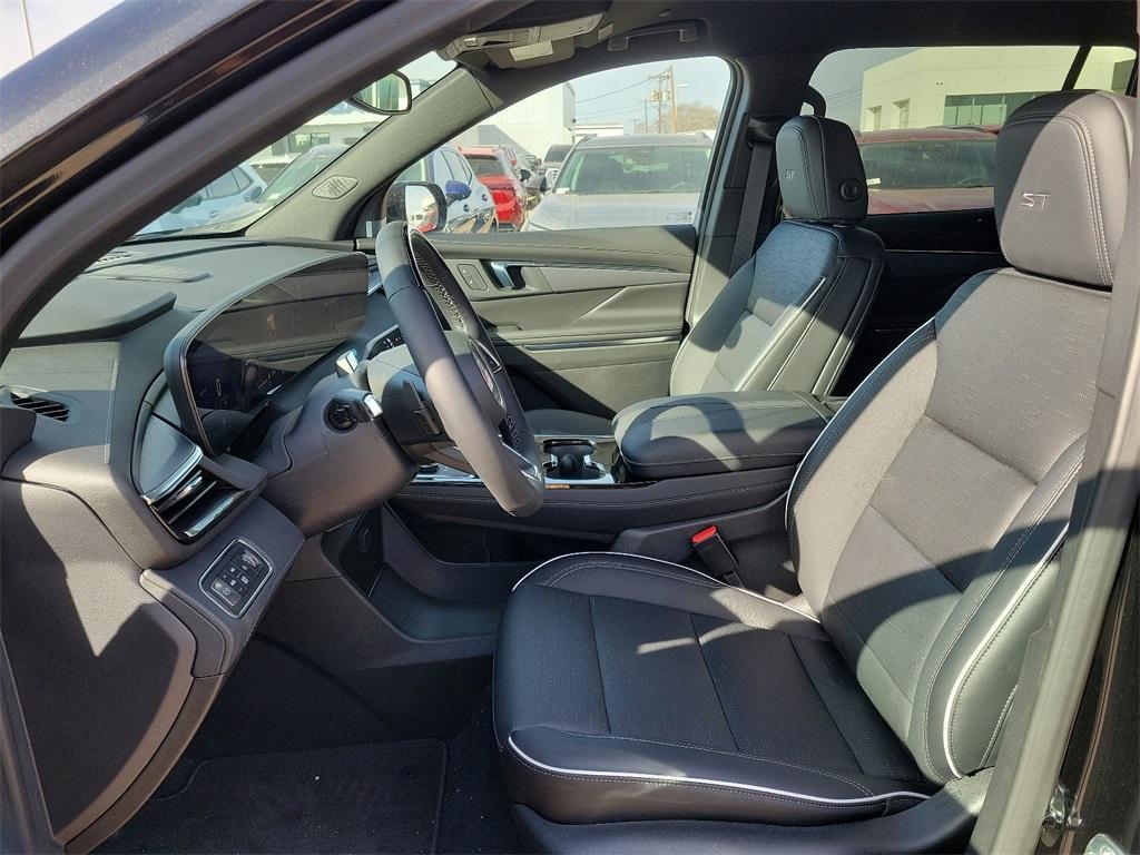 new 2025 Buick Enclave car, priced at $52,908