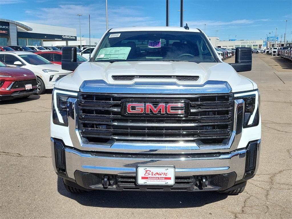 new 2025 GMC Sierra 2500 car, priced at $60,552