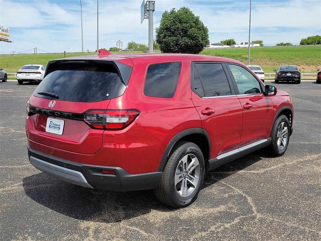 new 2025 Honda Pilot car, priced at $45,155