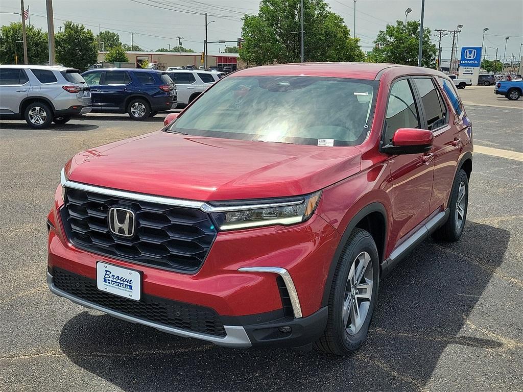 new 2025 Honda Pilot car, priced at $45,155