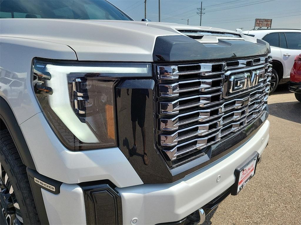 new 2025 GMC Sierra 2500 car, priced at $95,000