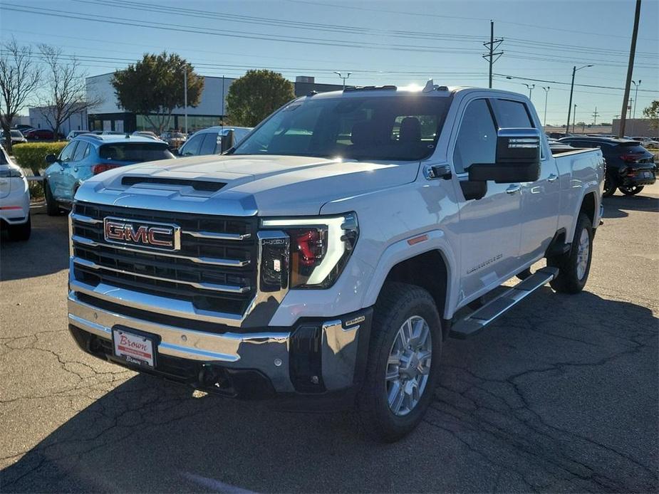 new 2024 GMC Sierra 2500 car, priced at $79,500