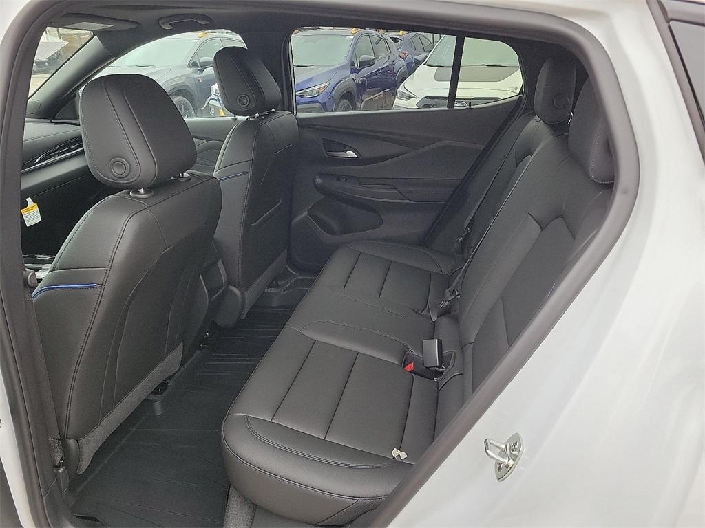 new 2025 Buick Envista car, priced at $29,299