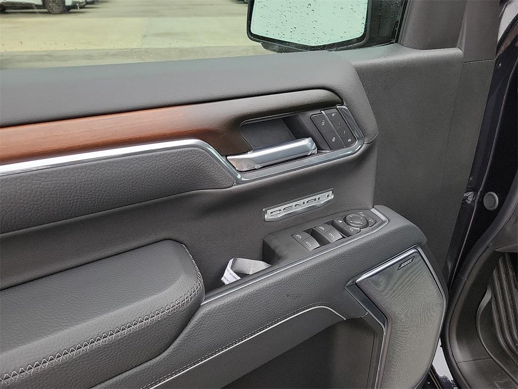 new 2026 GMC Sierra 1500 car, priced at $75,987