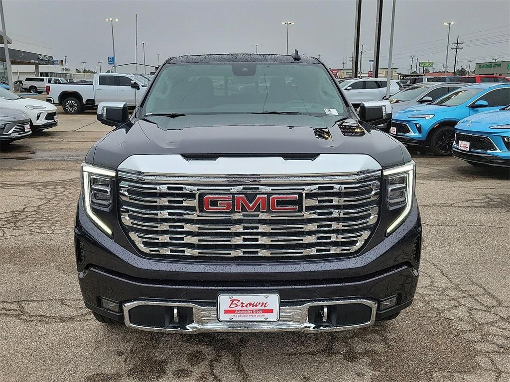 new 2026 GMC Sierra 1500 car, priced at $75,987