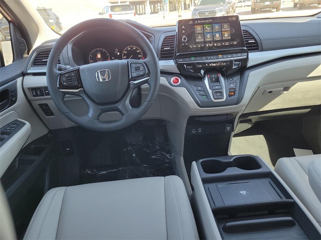 new 2025 Honda Odyssey car, priced at $43,243