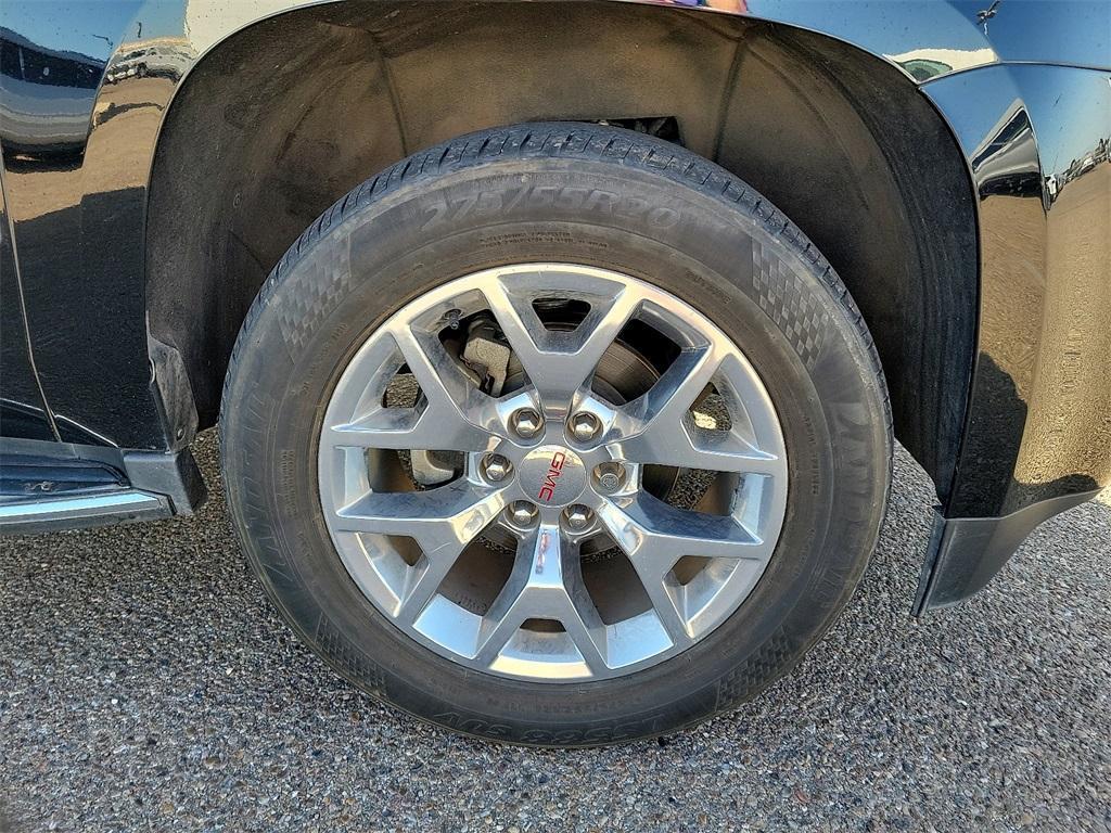 used 2017 GMC Yukon car, priced at $27,500