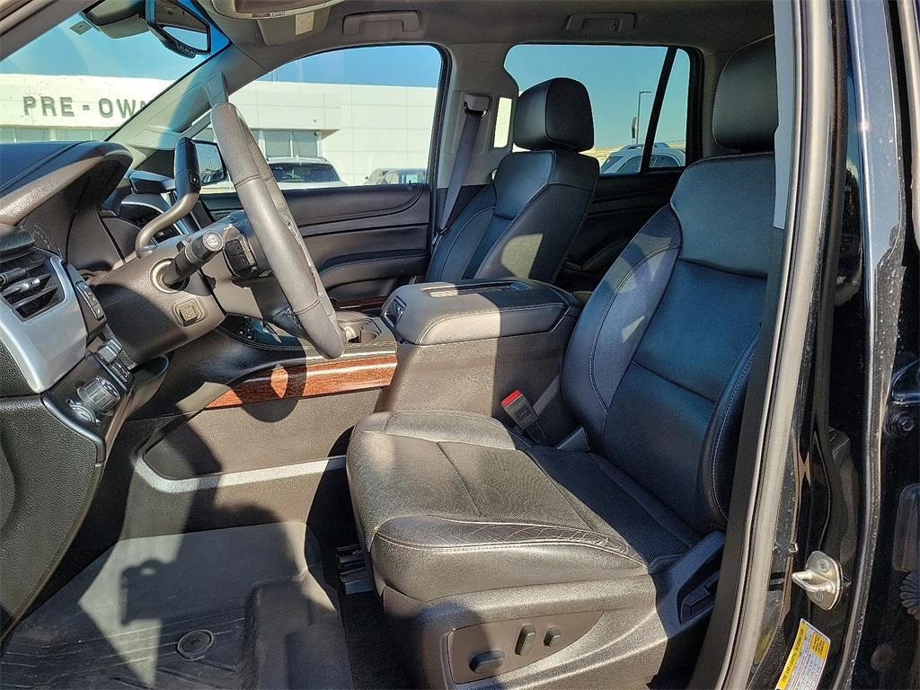 used 2017 GMC Yukon car, priced at $27,500