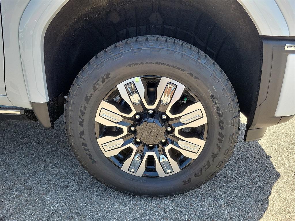 new 2025 GMC Sierra 2500 car, priced at $86,241
