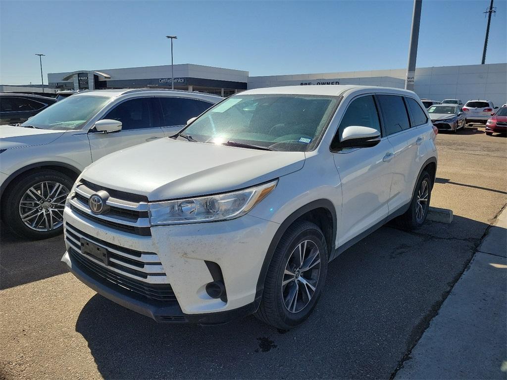 used 2019 Toyota Highlander car, priced at $13,642