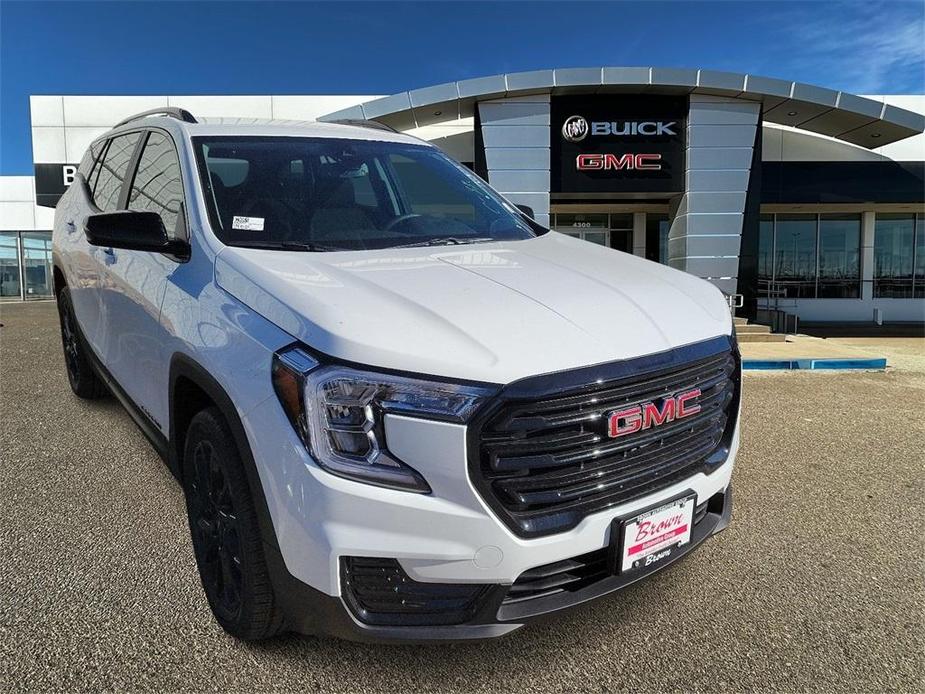 new 2024 GMC Terrain car, priced at $32,018