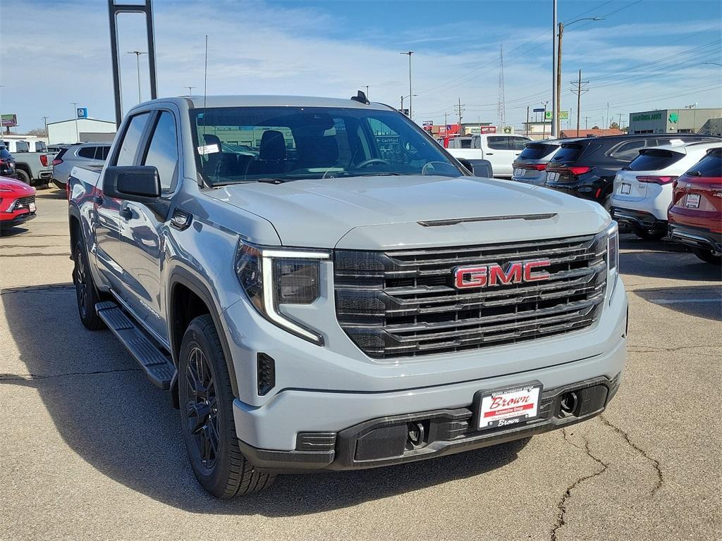 new 2025 GMC Sierra 1500 car, priced at $49,072