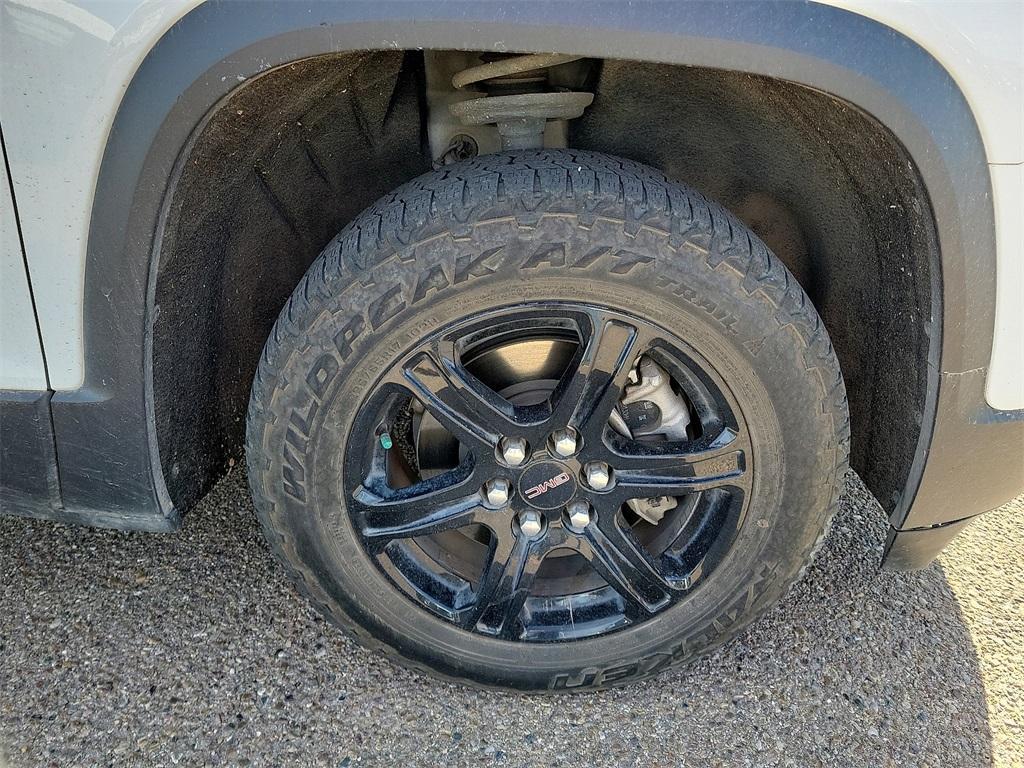 used 2021 GMC Acadia car, priced at $28,916