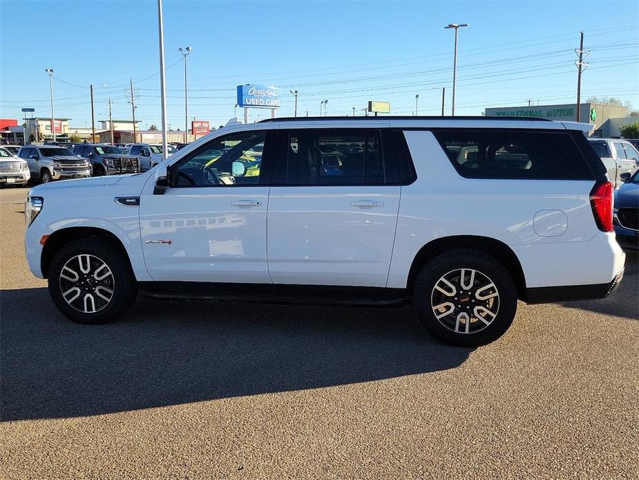 used 2022 GMC Yukon XL car, priced at $55,892