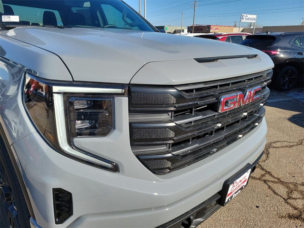 new 2025 GMC Sierra 1500 car, priced at $51,784