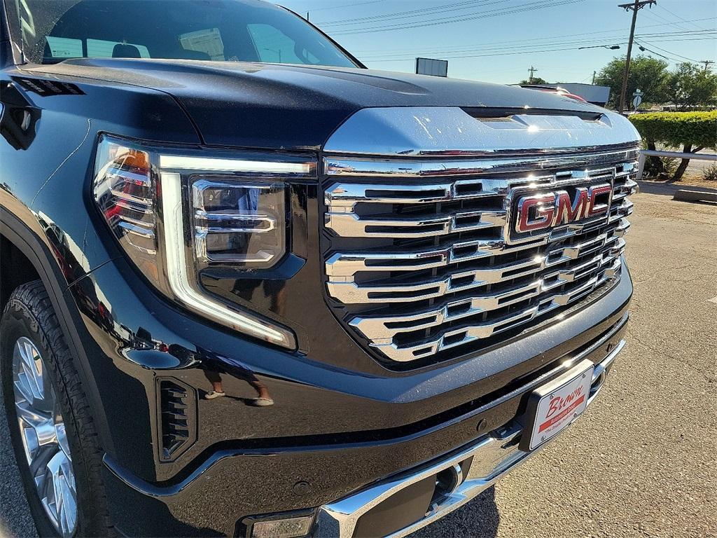 new 2025 GMC Sierra 1500 car, priced at $68,405