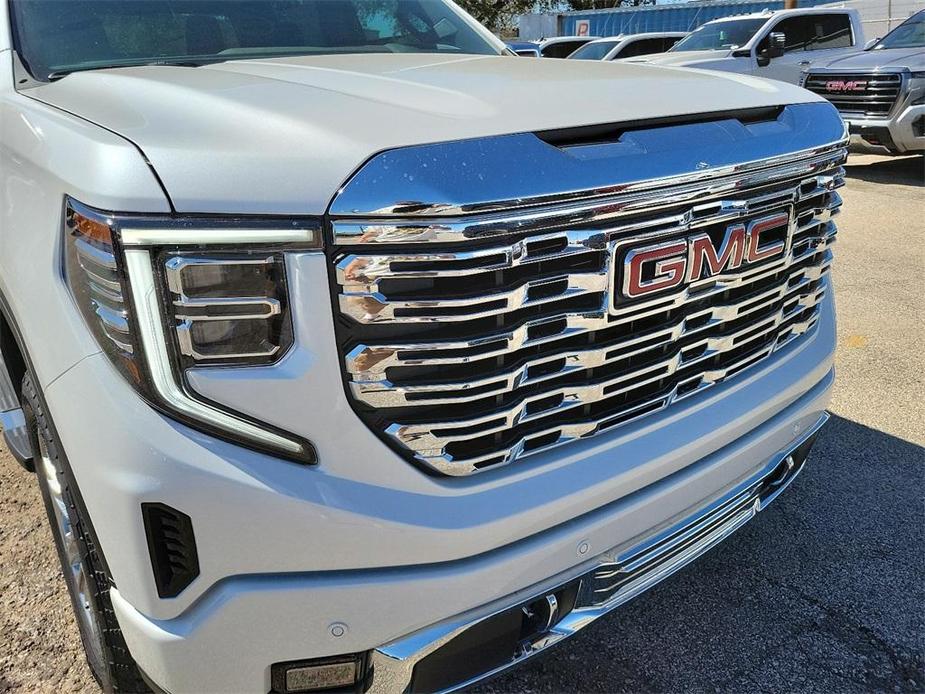 new 2025 GMC Sierra 1500 car, priced at $75,365