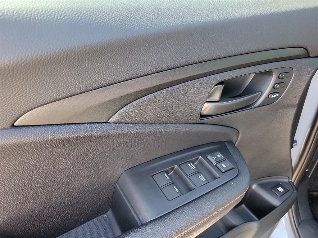 used 2025 Honda Ridgeline car, priced at $40,969