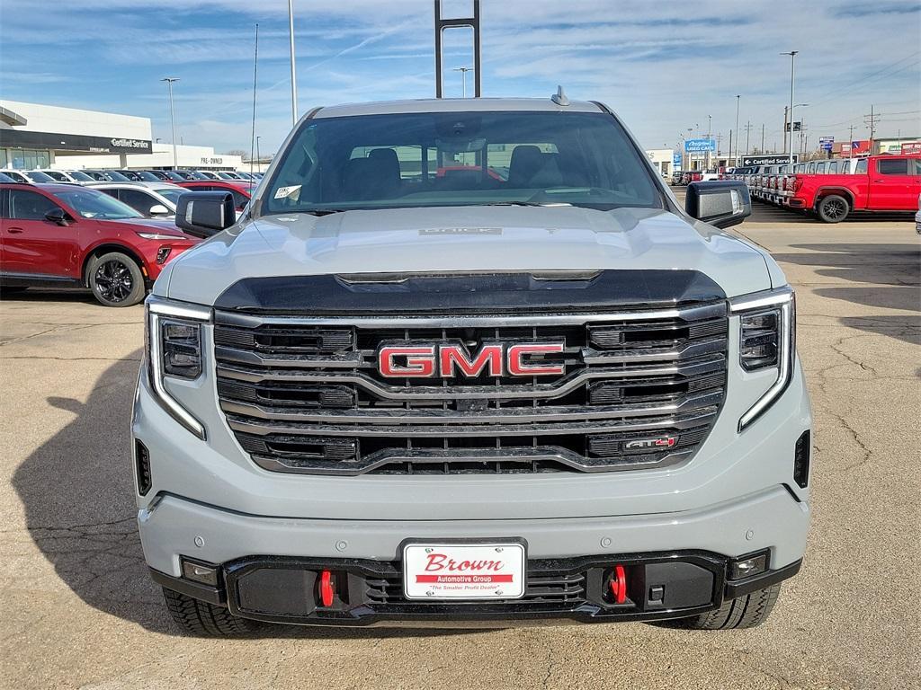 new 2025 GMC Sierra 1500 car, priced at $66,676