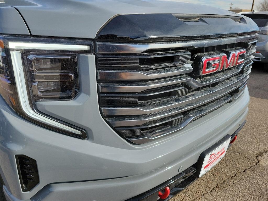 new 2025 GMC Sierra 1500 car, priced at $66,676