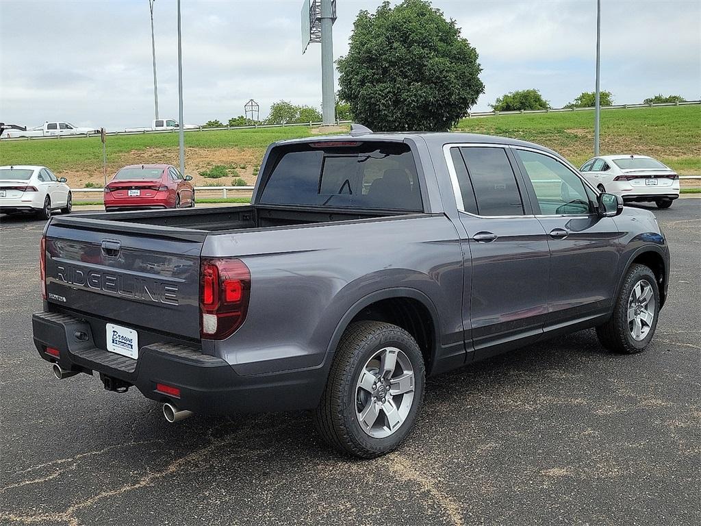 new 2025 Honda Ridgeline car, priced at $42,750