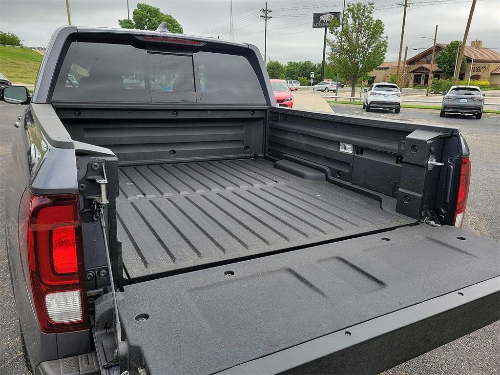 new 2025 Honda Ridgeline car, priced at $42,750