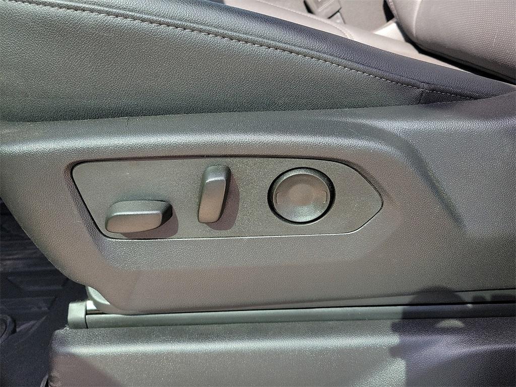new 2025 GMC Sierra 2500 car, priced at $77,999
