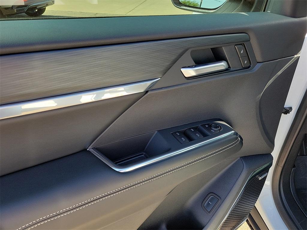 new 2025 GMC Acadia car, priced at $43,338