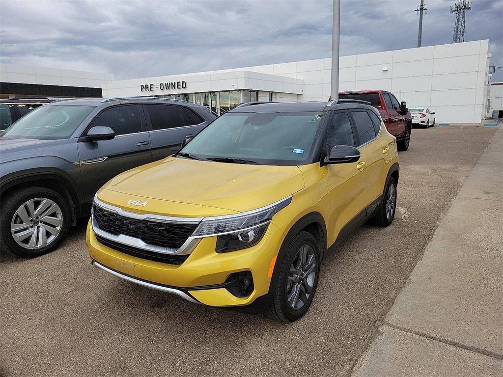 used 2023 Kia Seltos car, priced at $19,098