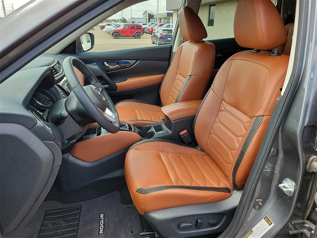 used 2019 Nissan Rogue car, priced at $22,449