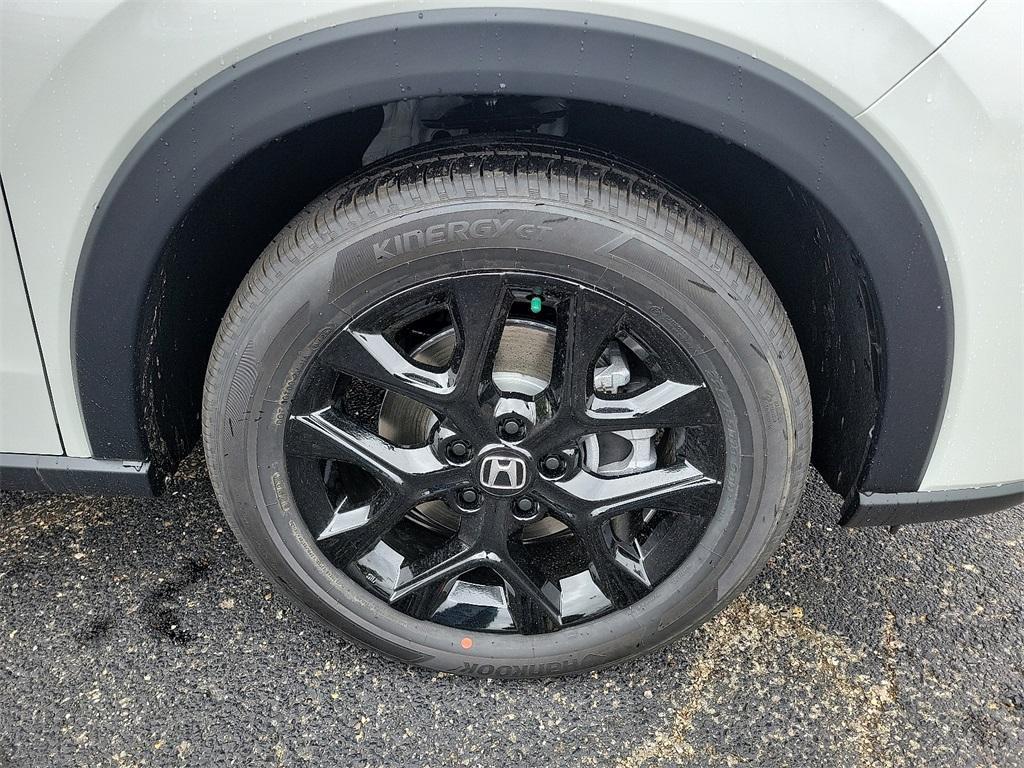new 2025 Honda HR-V car, priced at $29,250