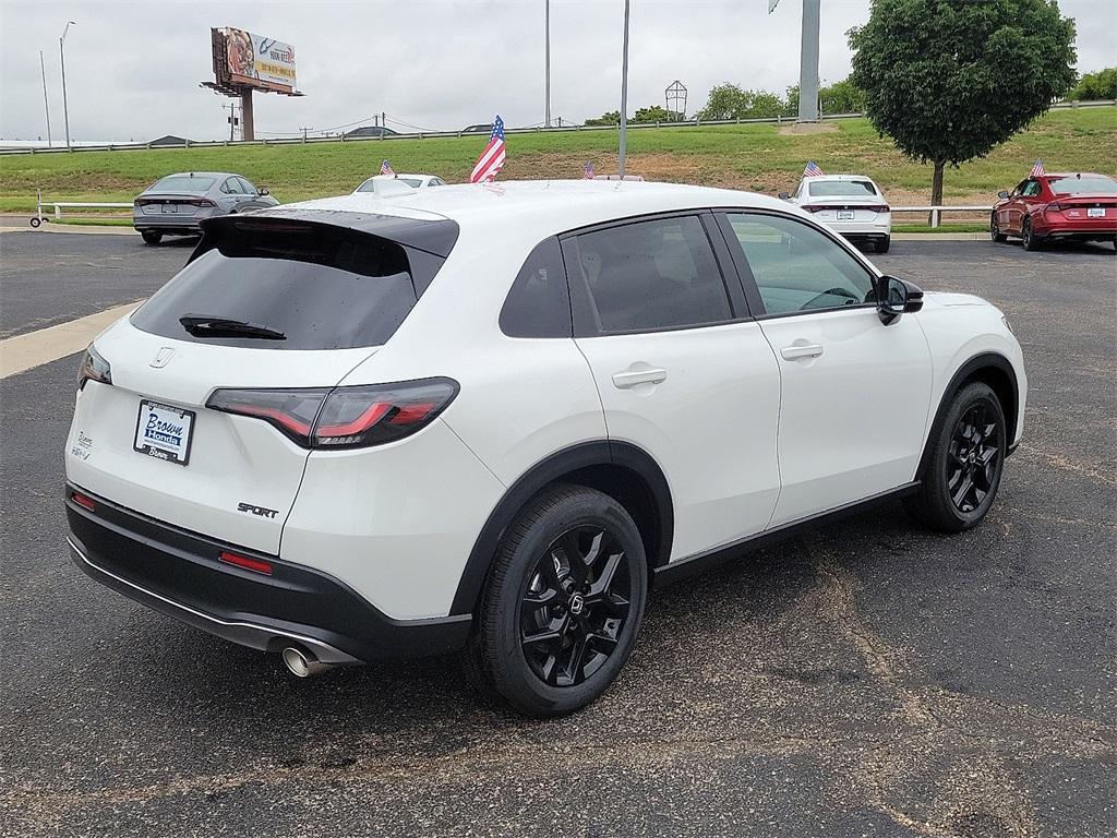 new 2025 Honda HR-V car, priced at $29,250