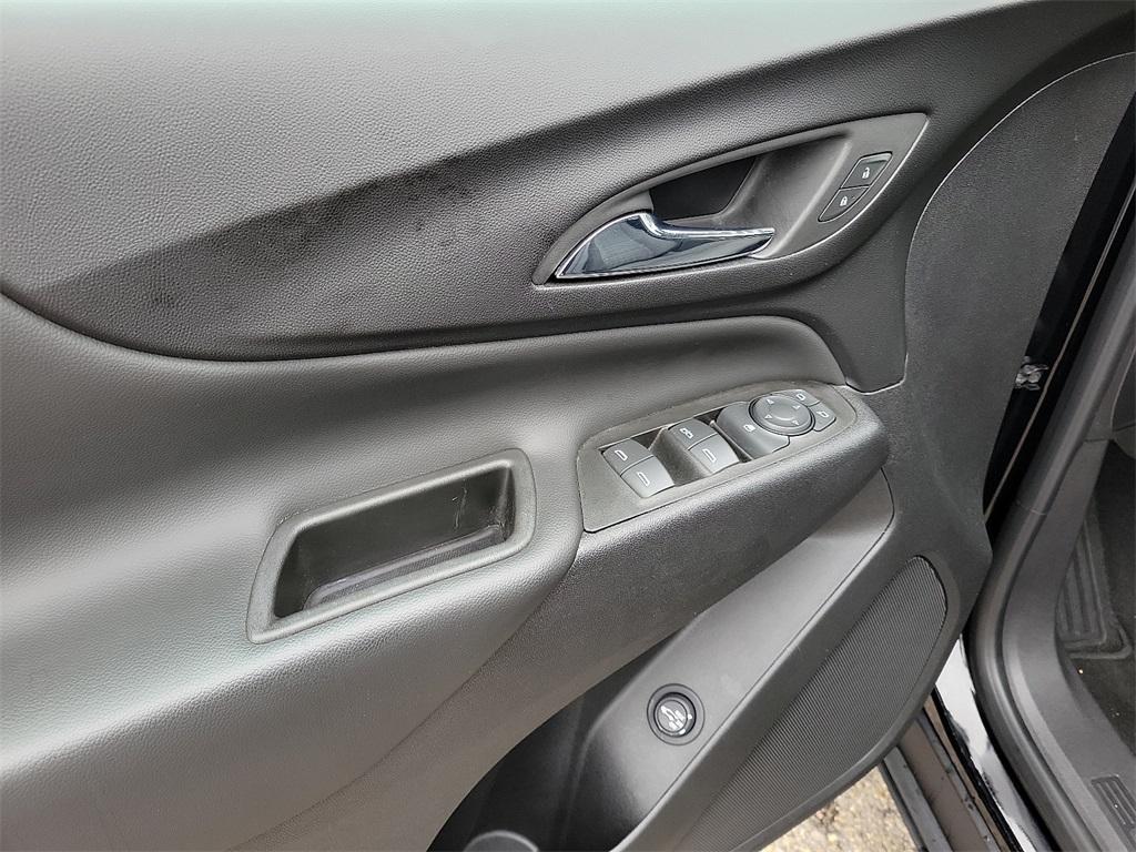 used 2023 Chevrolet Equinox car, priced at $23,274