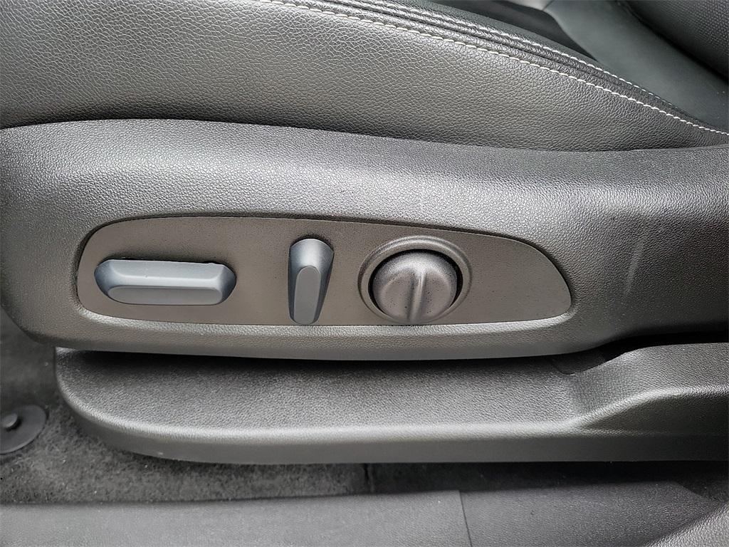 used 2024 GMC Terrain car, priced at $27,968
