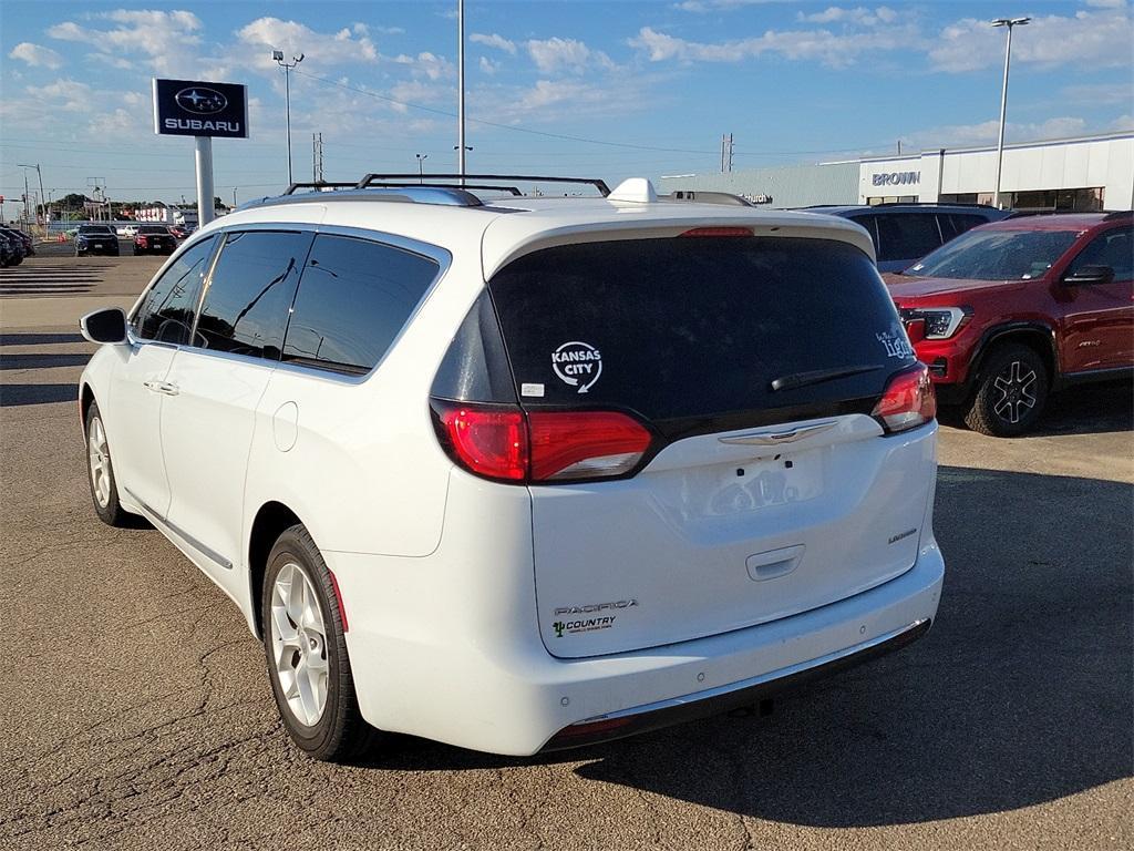 used 2020 Chrysler Pacifica car, priced at $20,036
